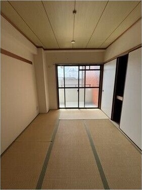 エスポワール緑地の和室