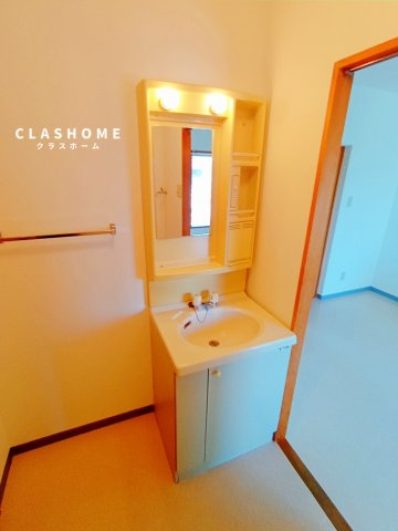 東新ハイツ　　　刈谷市の賃貸ならクラスホーム刈谷店の独立洗面台|同物件の別部屋になります。