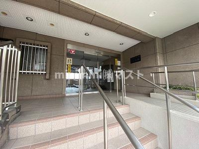 フォルム石切さくら坂のエントランス