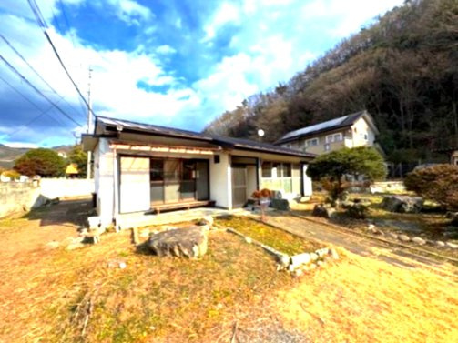 川内５丁目戸建の庭|お庭の付いた物件です