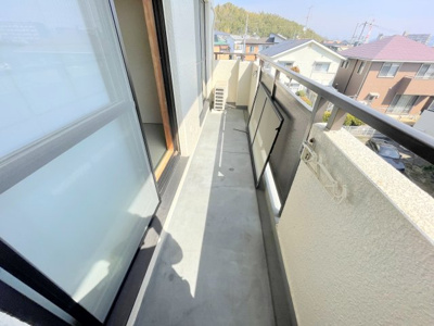 【バルコニー】 | ドムール祐村