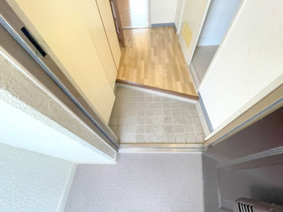 【玄関】 | ドムール祐村