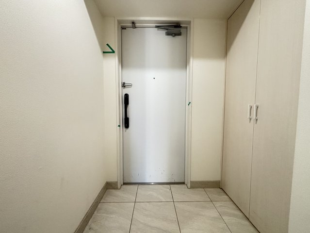【玄関】