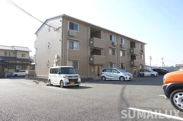 合志市幾久富のアパート