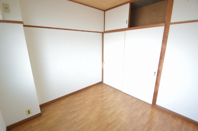 【洋室】 | エステマール弥刀