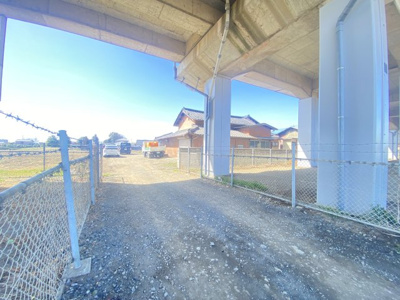 【外観】 | 敷地約1000㎡(約300坪)弊社限定物件