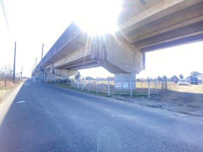 【前面道路含む現地写真】 | 敷地約1000㎡(約300坪)弊社限定物件