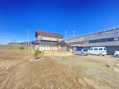 【外観】 | 敷地約1000㎡(約300坪)弊社限定物件