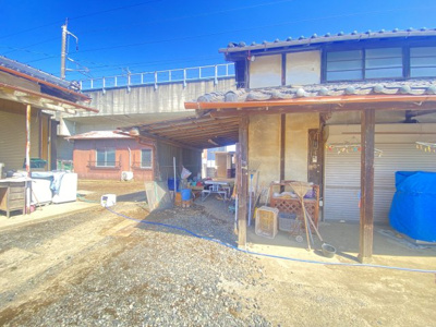 【外観】 | 敷地約1000㎡(約300坪)弊社限定物件