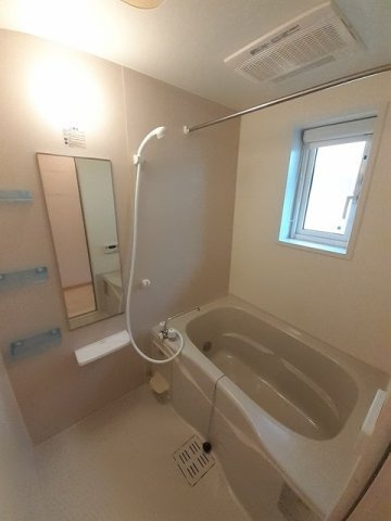 ア・レーズＴの浴室