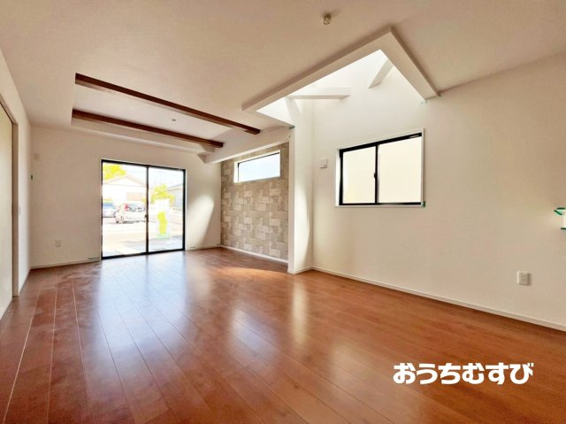 名東区大針1期(全5棟)の居間・リビング