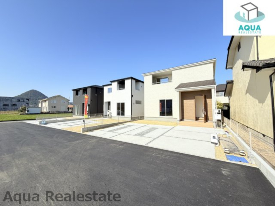 リーブルガーデン高松市中間町第四の駐車場|駐車場があるので、車を買う予定の方も安心です