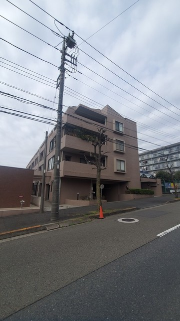 あざみ野スカイマンションの外観