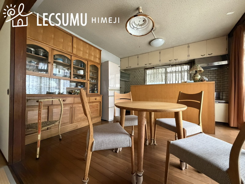 姫路市飾磨区須加／中古戸建の居間・リビング