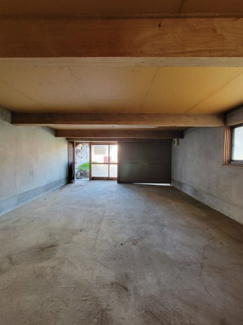 【収納】 | 南アルプス市小笠原　敷地101坪・北東角地 中古住宅 | 1階17.5帖フリースペース