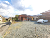 南アルプス市小笠原　敷地101坪・北東角地 中古住宅の画像