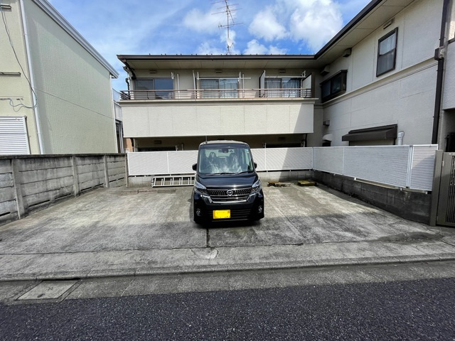 メゾンリュイスレの駐車場|駐車場の空はご確認下さい