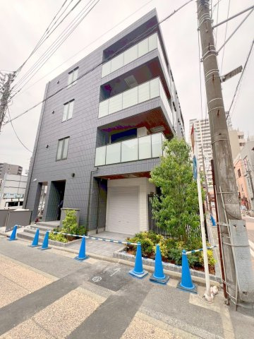 ガーデニア野毛のエントランス