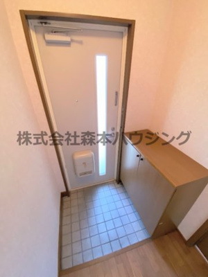 【玄関】 | 　ヴィヴァン・ノールB棟 | ゆったりとした玄関です