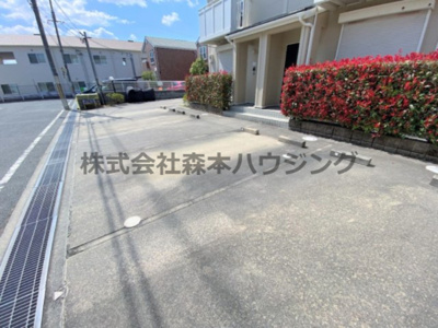 【駐車場】 | 　ヴィヴァン・ノールB棟 | 駐車スペースもあります