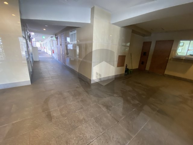 メゾン大邦のロビー