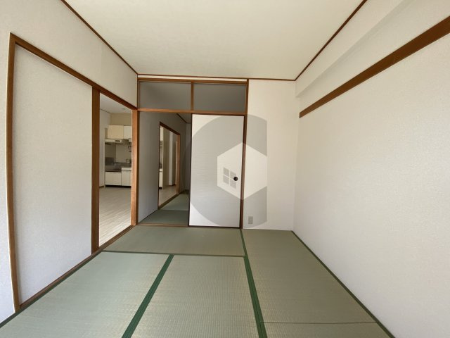 メゾン大邦の和室