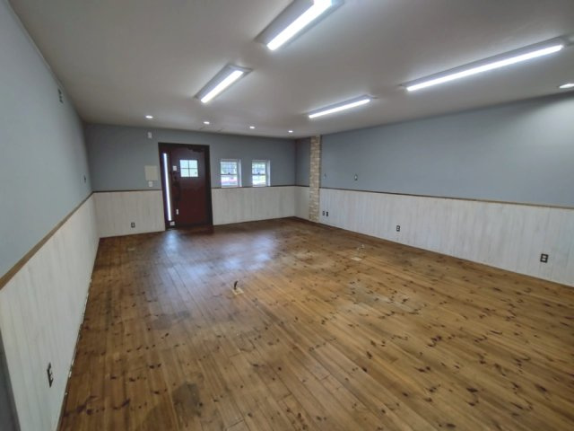 マンションセンチュリー１階　倉庫事務所の内装