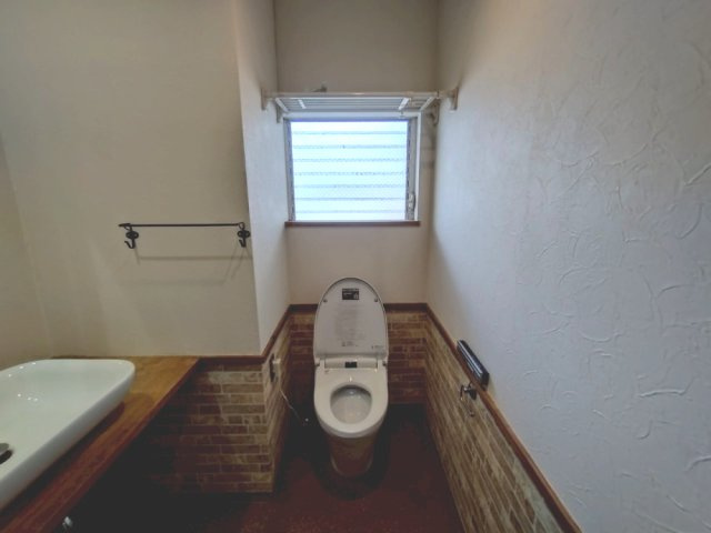 マンションセンチュリー１階　倉庫事務所のトイレ