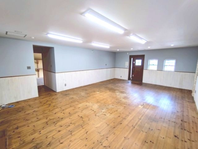 マンションセンチュリー１階　倉庫事務所の内装