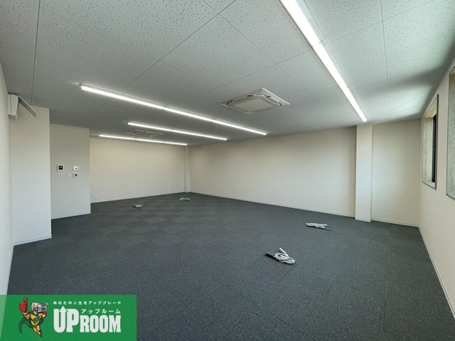 岩崎GIMUCOの内装