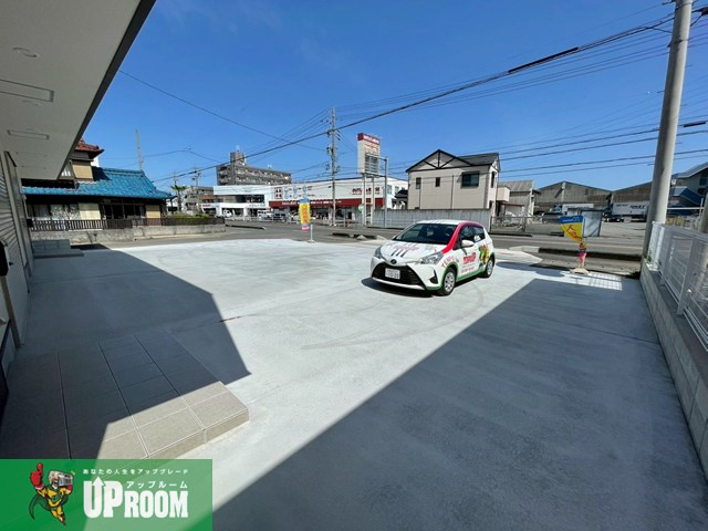岩崎GIMUCOの駐車場