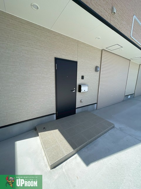 岩崎GIMUCOの玄関