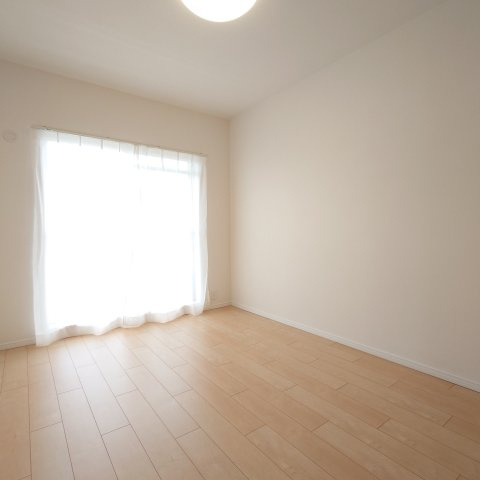 緑の街四号棟の洋室