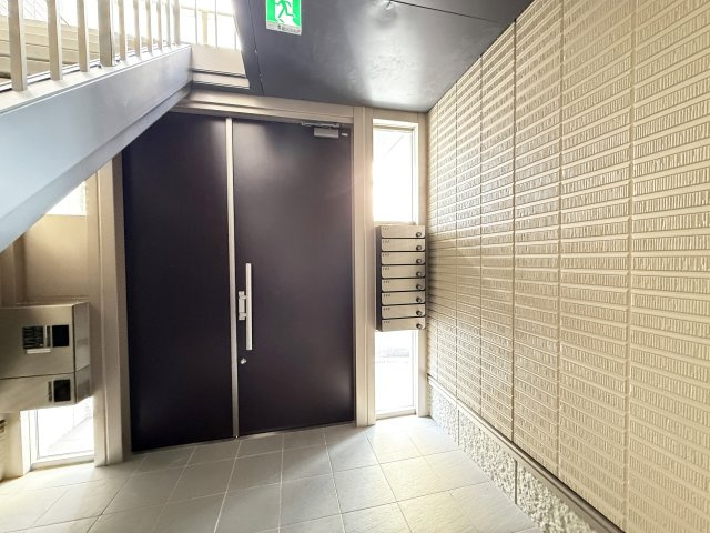 シャーメゾン朝倉駅前のロビー