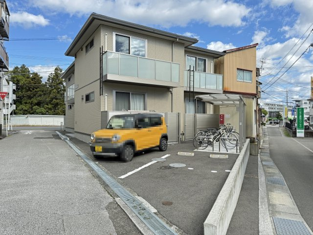 シャーメゾン朝倉駅前