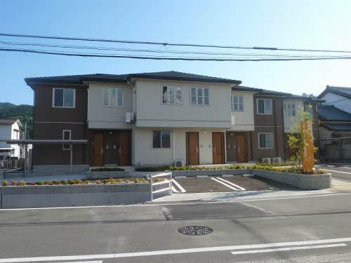 シャーメゾン コンフォーザの外観