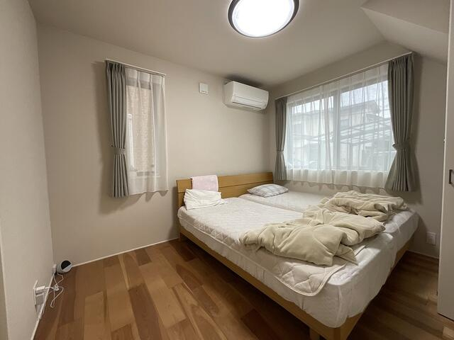 宇都宮市峰２丁目　3ＬＤＫ　中古住宅の居間・リビング|主寝室