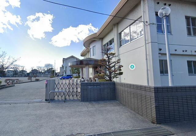 宇都宮市峰２丁目　3ＬＤＫ　中古住宅の前面道路含む現地写真|宇都宮市立峰小学校まで544m