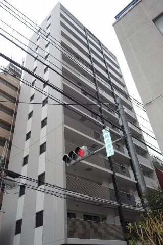 シーズンフラッツ上野稲荷町の外観