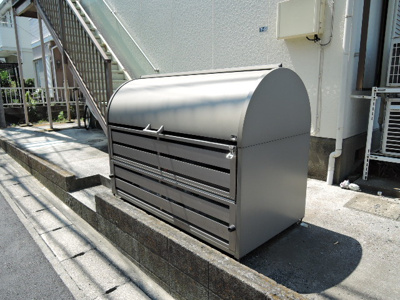 敷地内ゴミストッカー