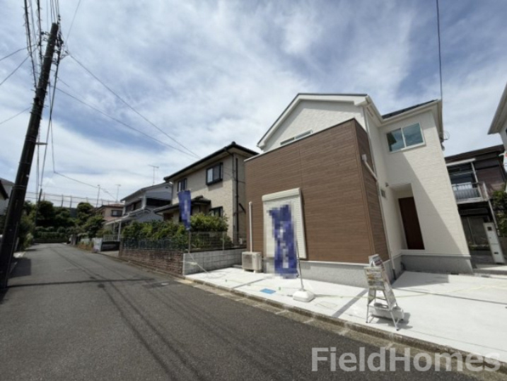 海老名市国分寺台4丁目新築戸建て　24-1期1号棟の前面道路含む現地写真|前面道路含む現地写真です。
