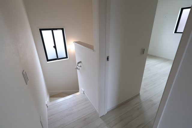 《仲介手数料無料》見沼区大字蓮沼980-7(全1戸)新築一戸建てずっとプラスの内装|撮影日 2025年10月24日 14:00 曇り
