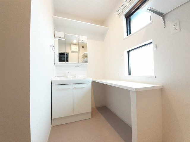 ニューバンブスⅤの洗面所|洗面所です