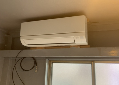 【冷暖房・空調設備】 | フラワーハイツ | 設備と言っても種類が多く、欲しいものすべてが設置されていることは少ないでしょう。そのため、予めご家族でどの設備が必須になるかなどを決めてから現地を見学することでより住み始めの想像が出来ていいでしょう。