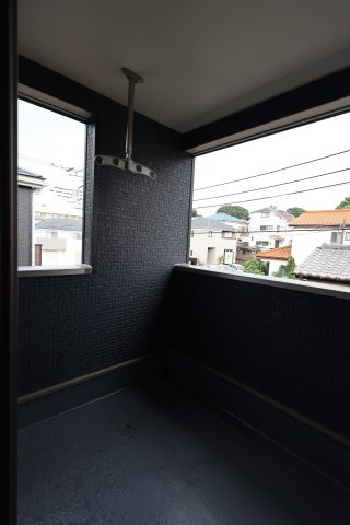 《仲介手数料無料》緑区大字三室2083-4(2号棟)新築一戸建てクレイドルガーデンのバルコニー|撮影日 2025年8月1日 16:00 曇り