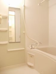 アルハンブラ二番館の浴室