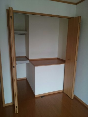 アルハンブラ二番館の収納