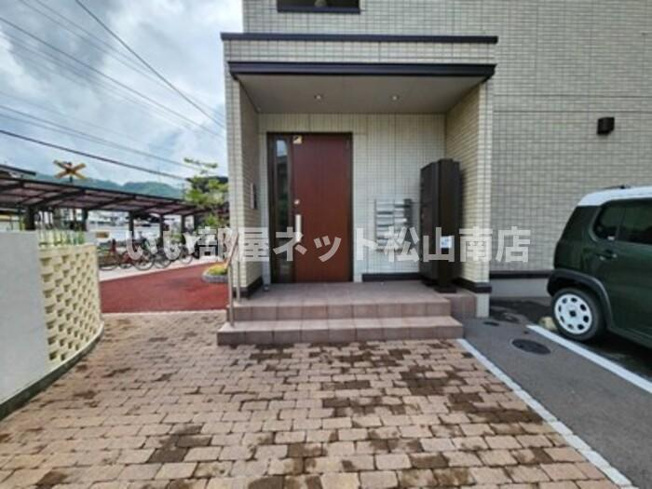 【エントランス】 | アシャンティ高砂