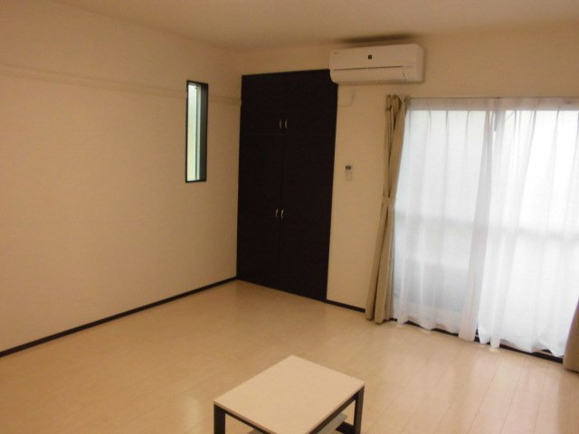 レオネクストグランベルク毛呂Ⅱの居間・リビング|ゆったり過ごせるリビングです