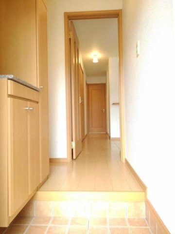 ラルジュ　ガーデン　Ⅱの玄関